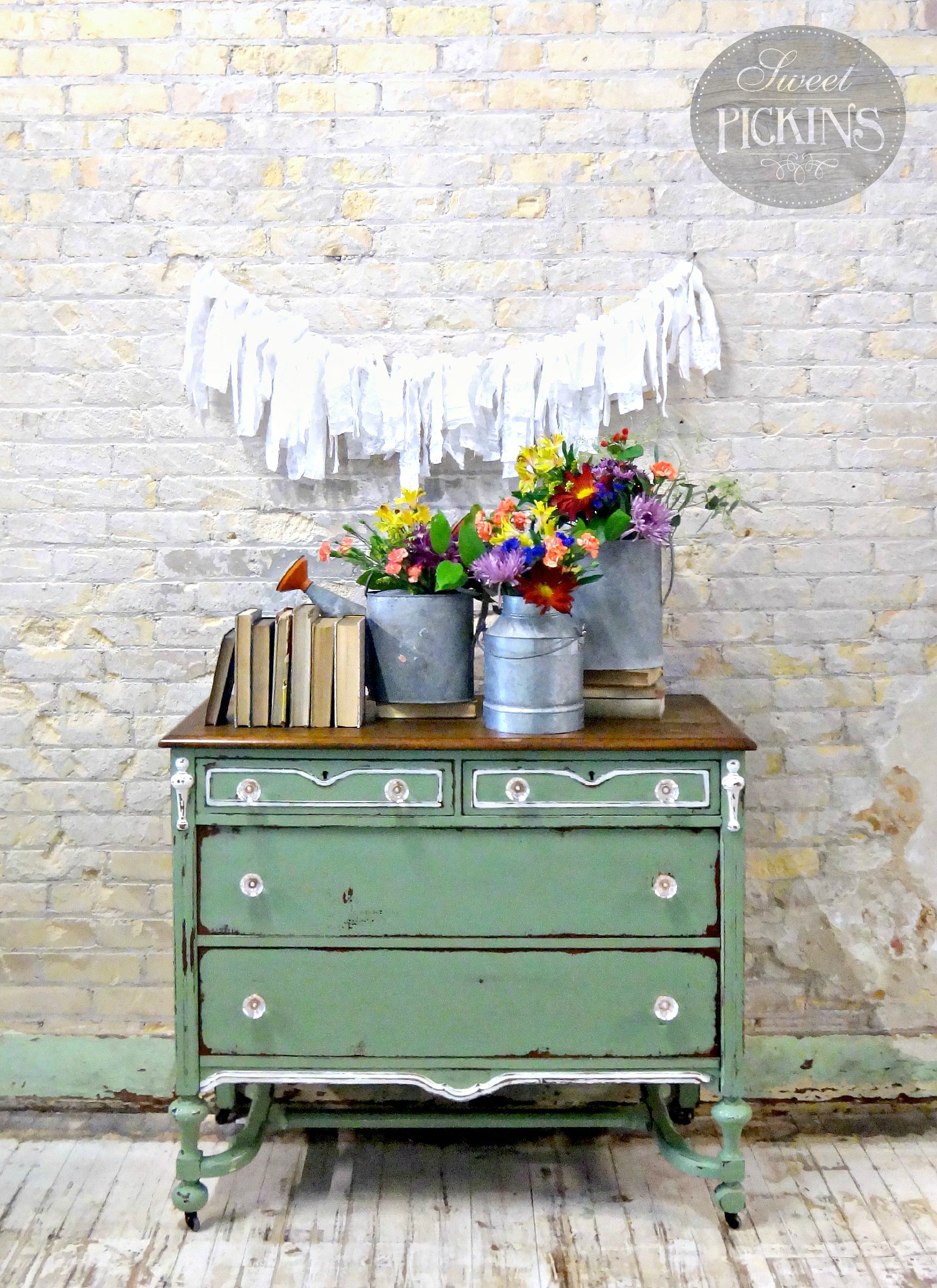 Oh Olive - Sweet Pickins Milk Paint - Image 4