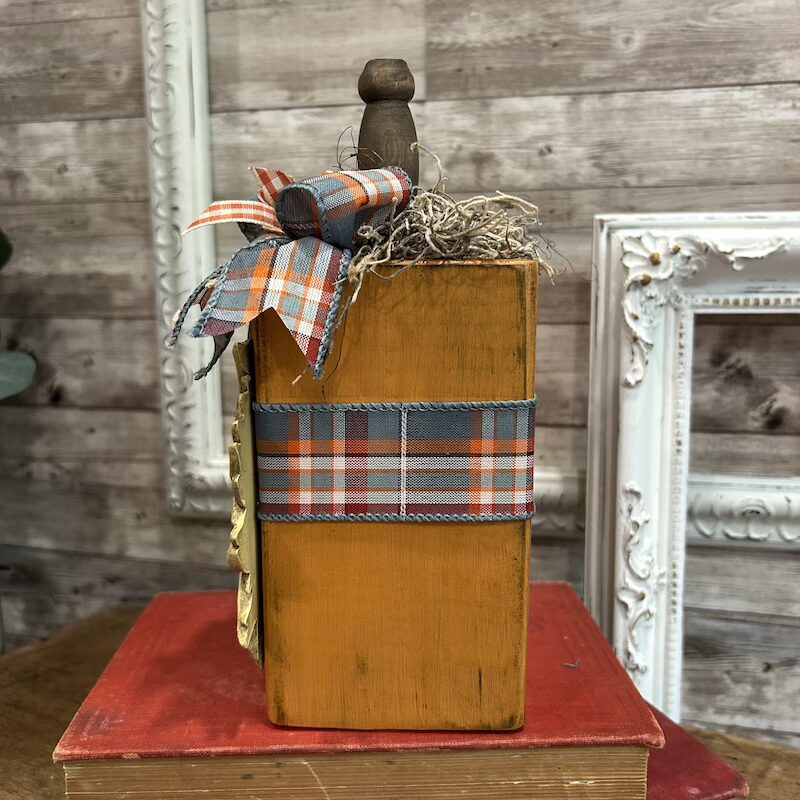 4x4 Wooden Pumpkin Block with Resin Sunflower and Stem - Image 11