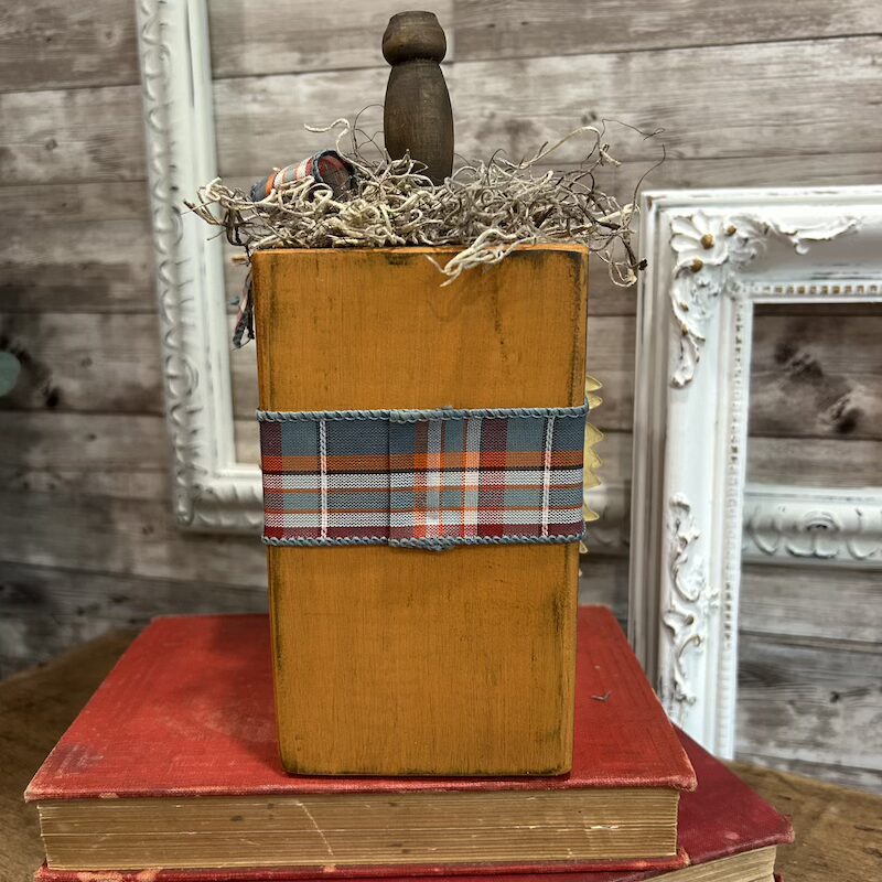 4x4 Wooden Pumpkin Block with Resin Sunflower and Stem - Image 10