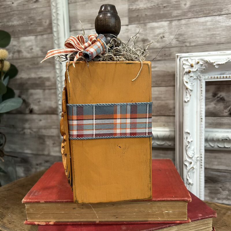 4x4 Wooden Pumpkin Block with Resin Sunflower and Stem - Image 6