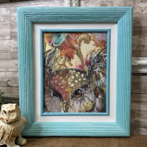 Beautiful Blue Frame with Owl Paper